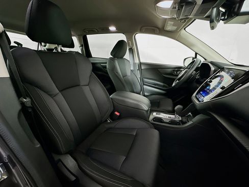 Used 2025 Subaru Ascent Premium image 31