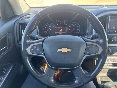 Used 2020 Chevrolet Colorado Z71 image 14