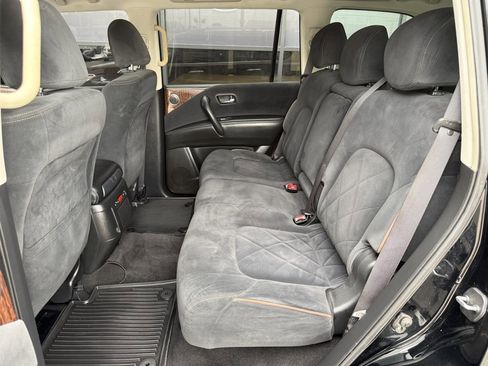 Used 2018 Nissan Armada SV w/ Driver Package RWD image 16