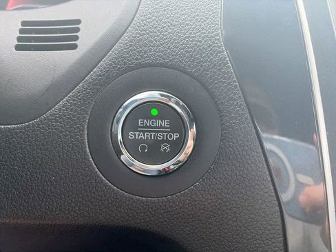 Used 2018 Ford Explorer Limited FWD image 29