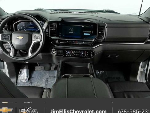 Certified 2024 Chevrolet Silverado 2500 LTZ w/ LTZ Convenience Package image 19