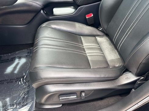 Used 2024 Honda HR-V EX-L image 19