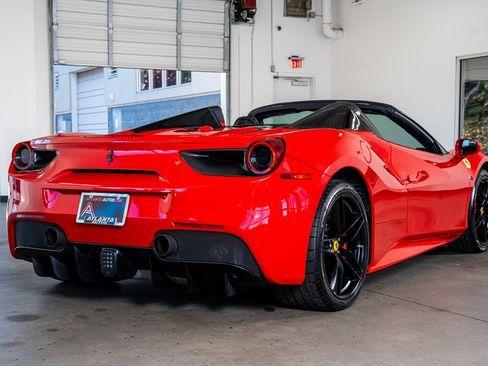 Used 2016 Ferrari 488 Spider image 6