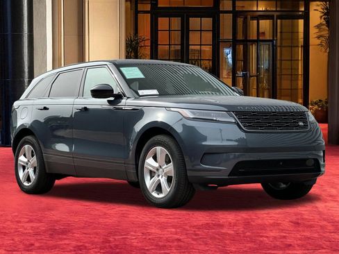 Used 2026 Land Rover Range Rover Velar S AWD/4WD image 6