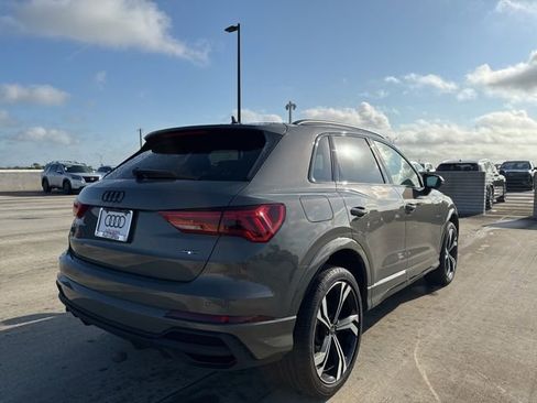 Used 2024 Audi Q3 2.0T Premium Plus image 3