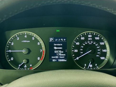Used 2016 Hyundai Sonata Sport w/ Option Group 1V image 12