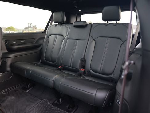 New 2026 Jeep Grand Wagoneer L Limited image 33