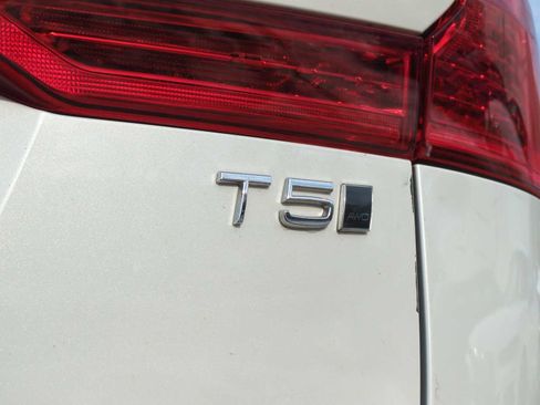 Used 2021 Volvo XC60 T5 Inscription image 38
