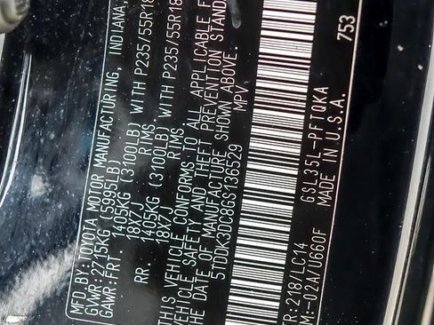 Used 2016 Toyota Sienna XLE w/ XLE Navigation Package AWD/4WD image 38