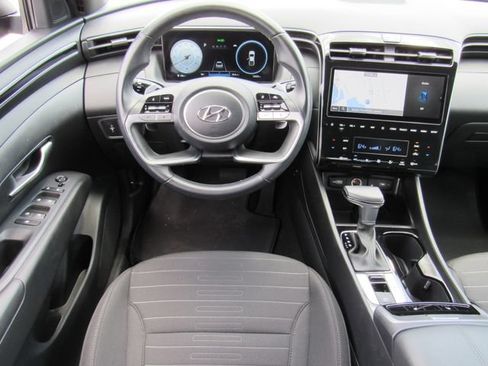 Used 2023 Hyundai Santa Cruz SEL Premium w/ Tow & Go Package AWD/4WD image 16