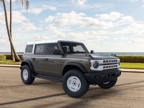 New 2026 Ford Bronco Heritage Edition AWD/4WD image 32