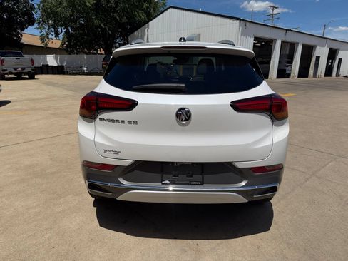 Used 2023 Buick Encore GX Essence w/ Experience Buick Package FWD image 29