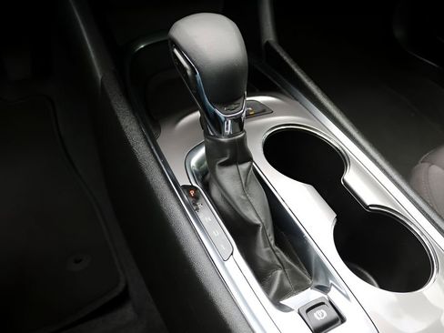 Used 2025 Chevrolet Malibu LT FWD image 22
