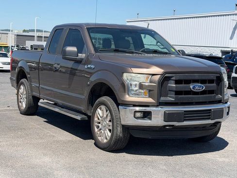 Used 2015 Ford F150 XL w/ Equipment Group 101A Mid AWD/4WD image 5