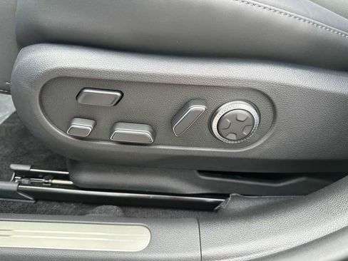 New 2025 Genesis GV60 Advanced AWD/4WD image 16