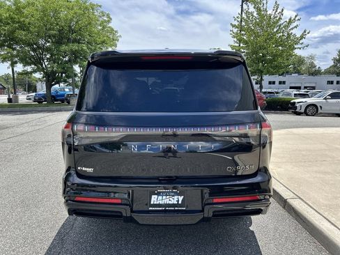 Certified 2026 INFINITI QX80 4WD image 7