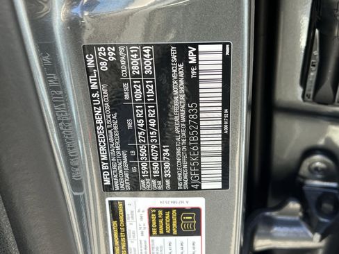 New 2026 Mercedes-Benz GLS 450 4MATIC image 38