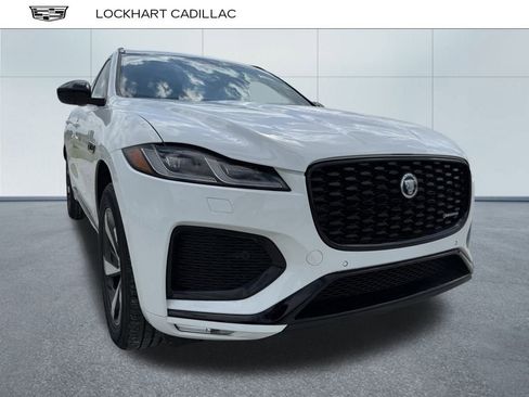 Used 2024 Jaguar F-PACE R-Dynamic S image 8