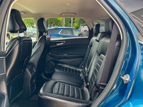 Used 2020 Ford Edge SEL w/ Cold Weather Package AWD/4WD image 17