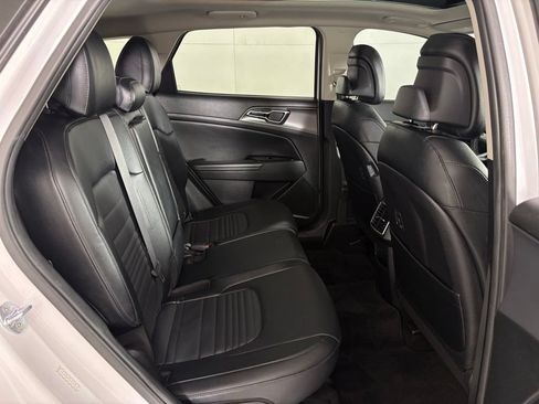 Used 2023 Kia Sportage SX FWD image 44
