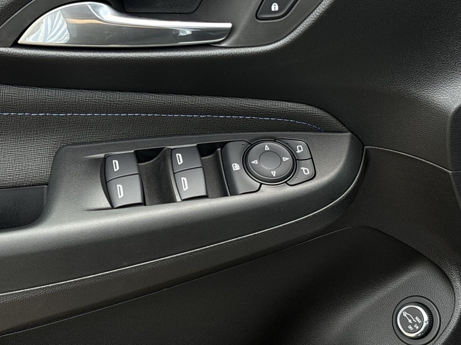 New 2026 Buick Envista Sport Touring w/ Convenience I Package FWD image 15