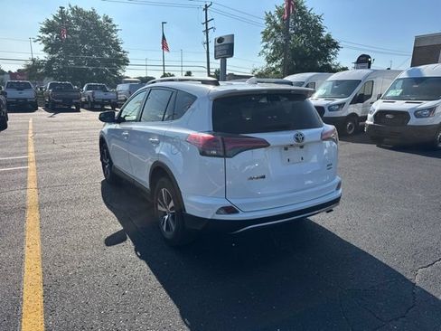 Used 2017 Toyota RAV4 XLE w/ All Weather Liner Package AWD/4WD image 7