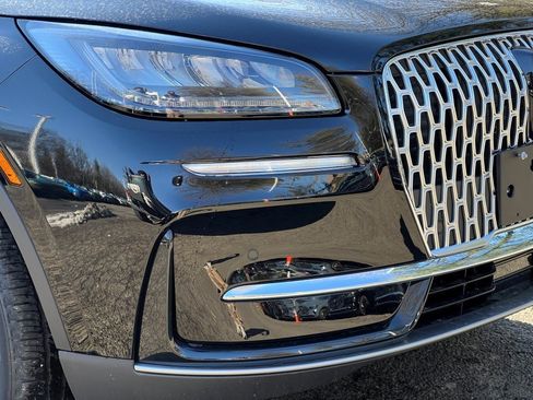 New 2026 Lincoln Corsair Premiere image 2