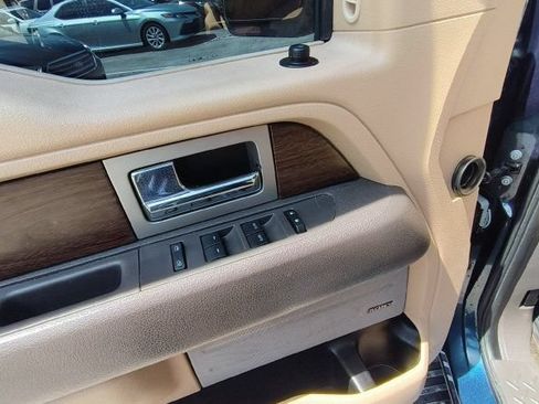 Used 2014 Ford F150 Lariat w/ Equipment Group 502A Luxury AWD/4WD image 13