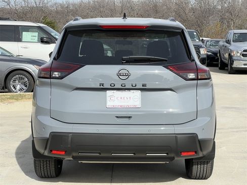 New 2026 Nissan Rogue SV image 5