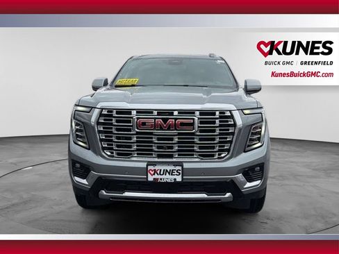 New 2026 GMC Yukon XL Denali w/ Sun & Power Step Package AWD/4WD image 11