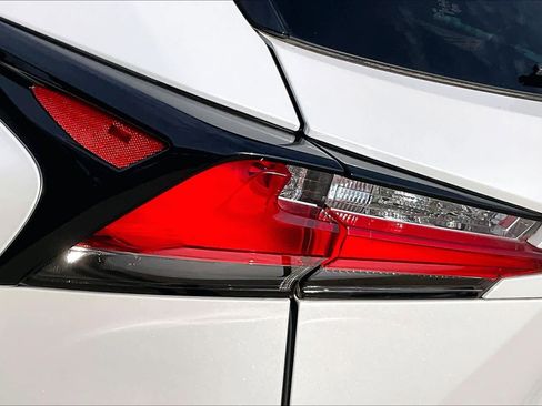 Used 2017 Lexus NX 200t FWD image 25