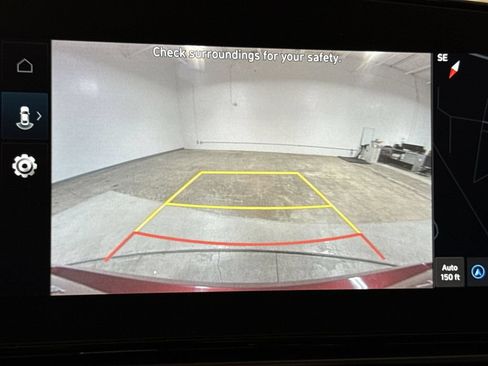 Used 2025 Hyundai Elantra SEL FWD image 16