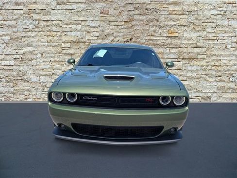 Used 2022 Dodge Challenger R/T Scat Pack RWD image 3