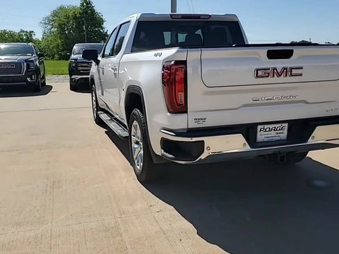 Used 2023 GMC Sierra 1500 SLT w/ SLT Premium Plus Package AWD/4WD image 7