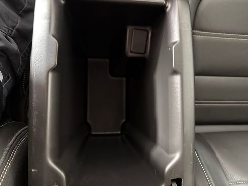 Used 2022 GMC Canyon Denali AWD/4WD image 23