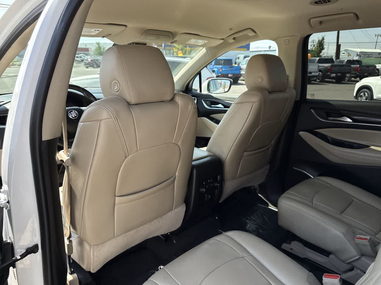 Used 2021 Buick Enclave Essence AWD/4WD image 14