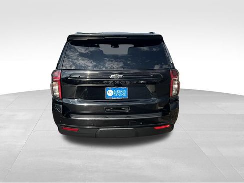 Used 2023 Chevrolet Tahoe Z71 w/ Luxury Package AWD/4WD image 5