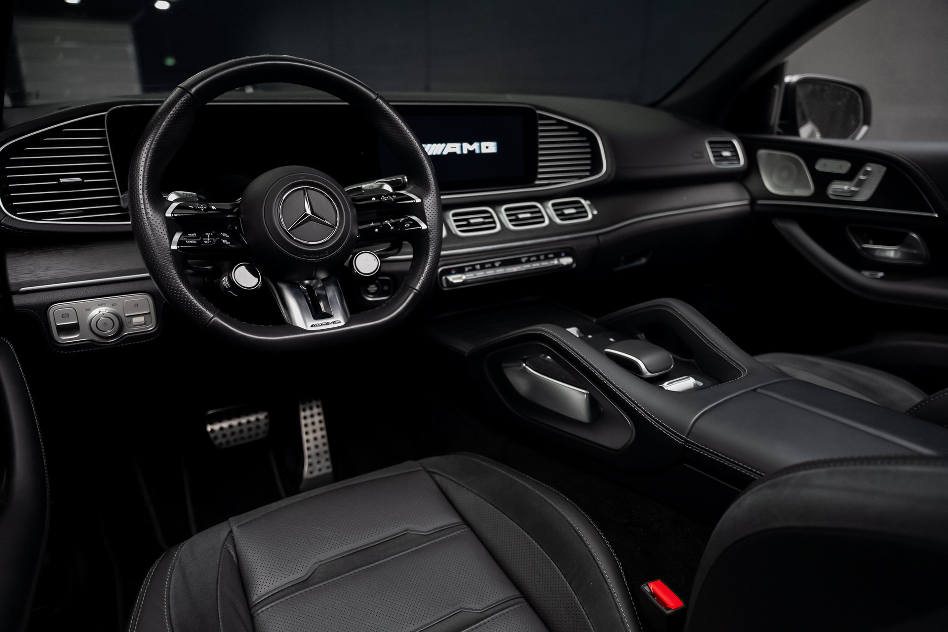 Used 2024 Mercedes-Benz GLE 53 AMG 4MATIC Coupe image 2