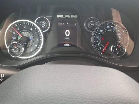 Used 2023 RAM 1500 Big Horn AWD/4WD image 24