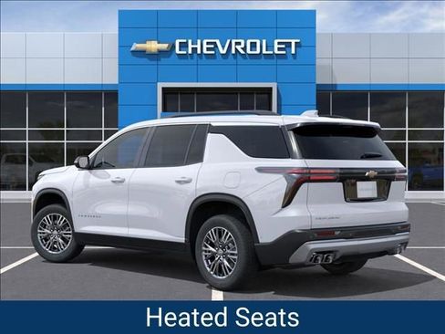 New 2026 Chevrolet Traverse LT image 3