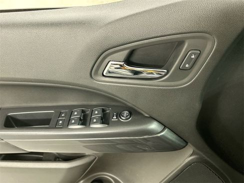 Used 2021 GMC Canyon AT4 image 11