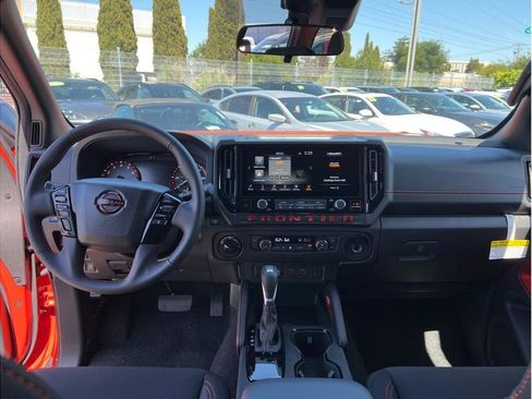 New 2025 Nissan Frontier PRO-4X image 11