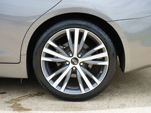 Used 2018 INFINITI Q50 Sport image 14