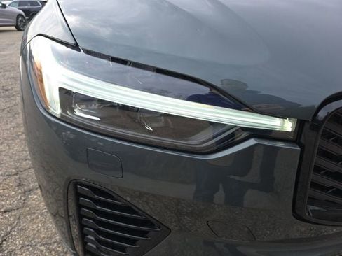 New 2026 Volvo XC60 T8 Ultra w/ Protection Package Premier AWD/4WD image 10
