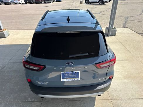 Certified 2023 Ford Escape Active AWD/4WD image 7