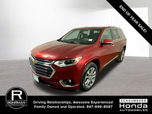Used 2020 Chevrolet Traverse Premier image 1