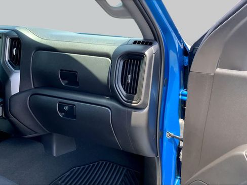 Used 2024 Chevrolet Silverado 1500 Custom RWD image 17
