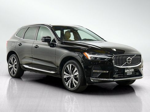Used 2023 Volvo XC60 B6 Ultimate AWD/4WD image 8