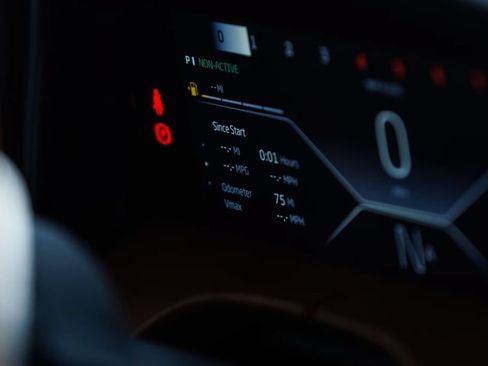Used 2020 McLaren Speedtail RWD image 24
