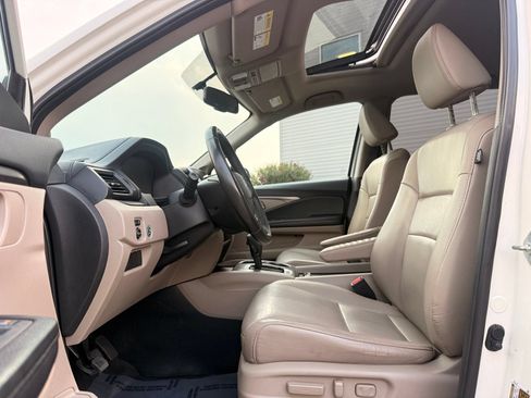 Used 2017 Honda Pilot EX-L image 12